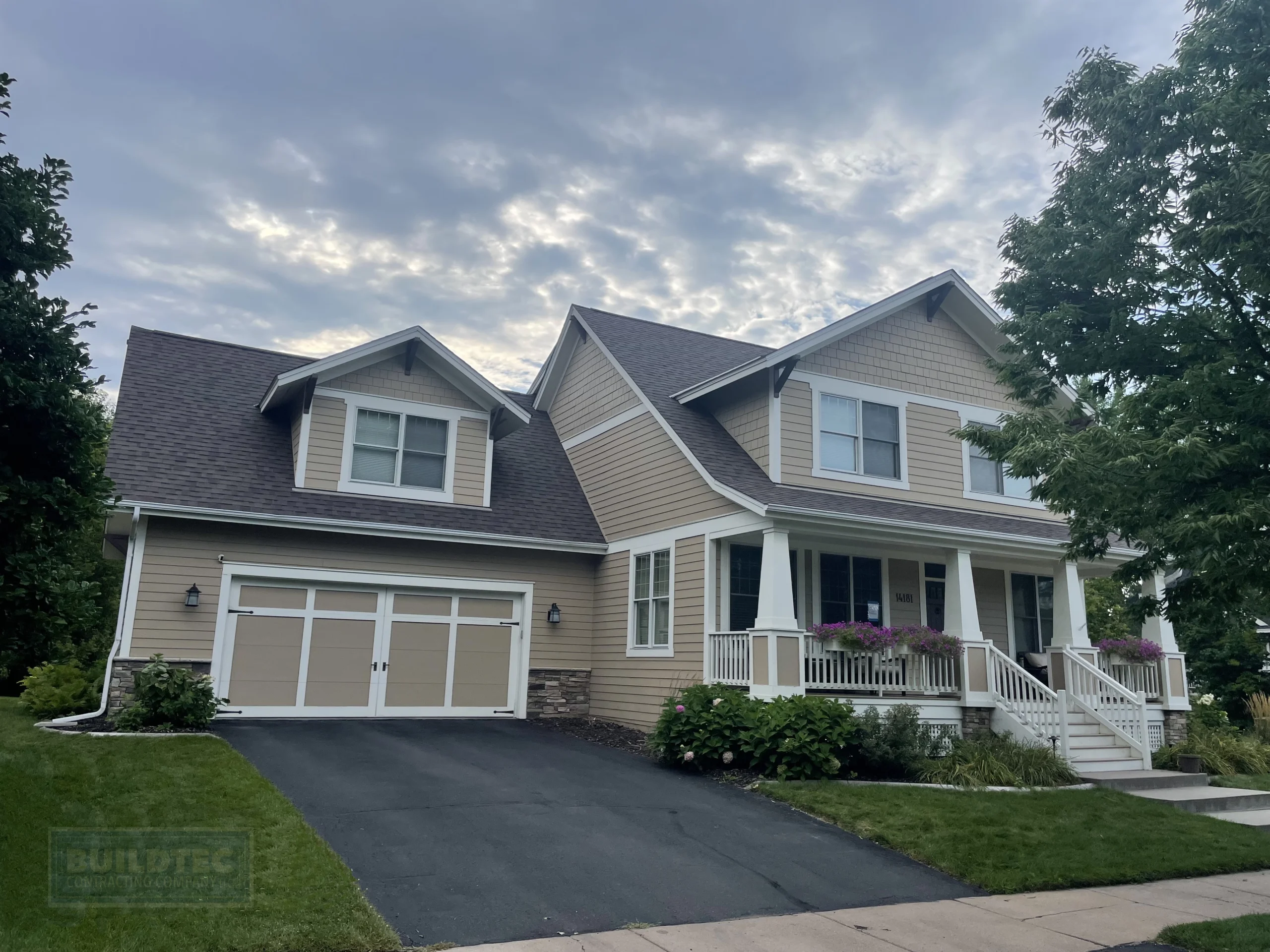 Roofing in Hugo, MN