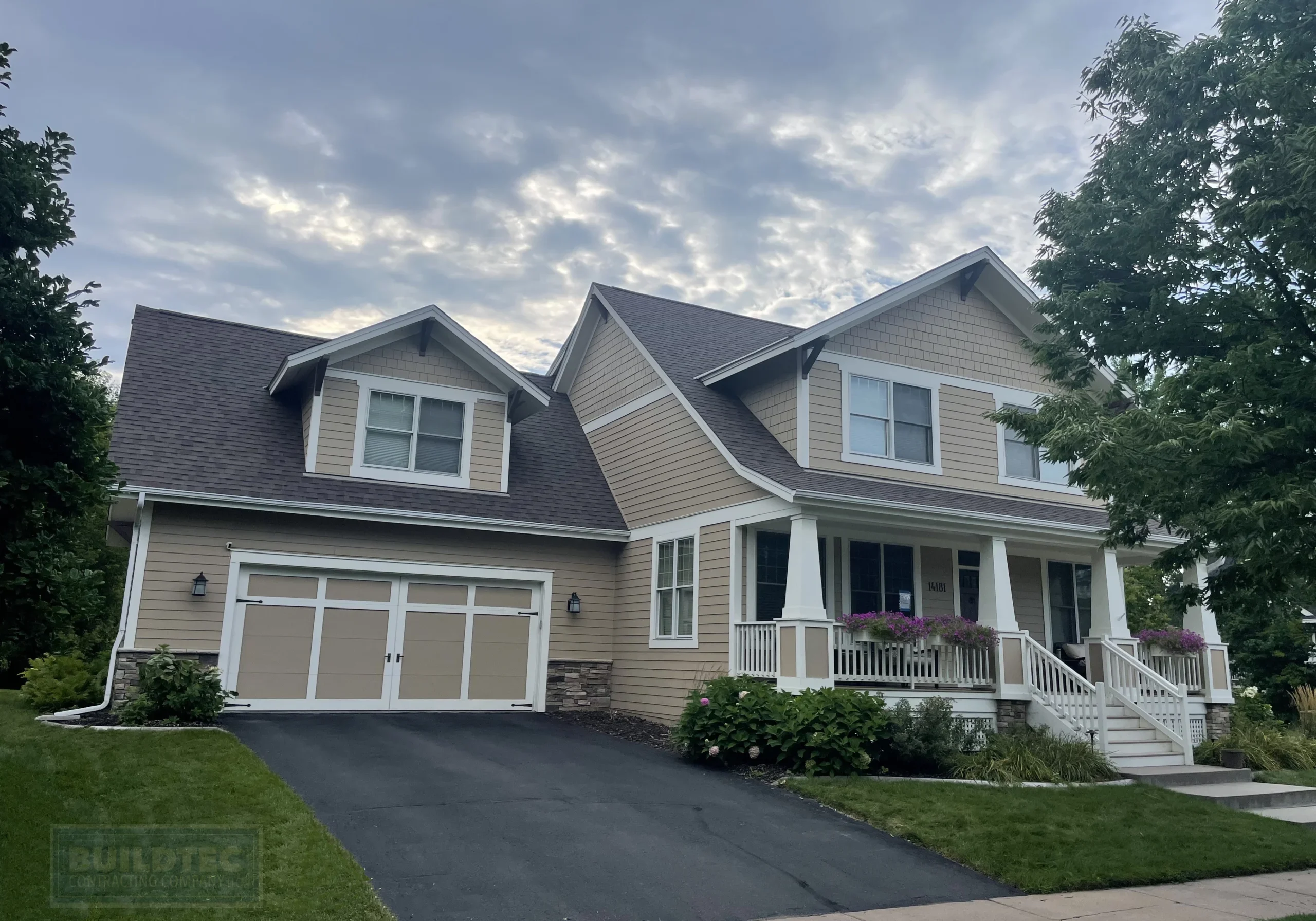 Roofing in Hugo, MN