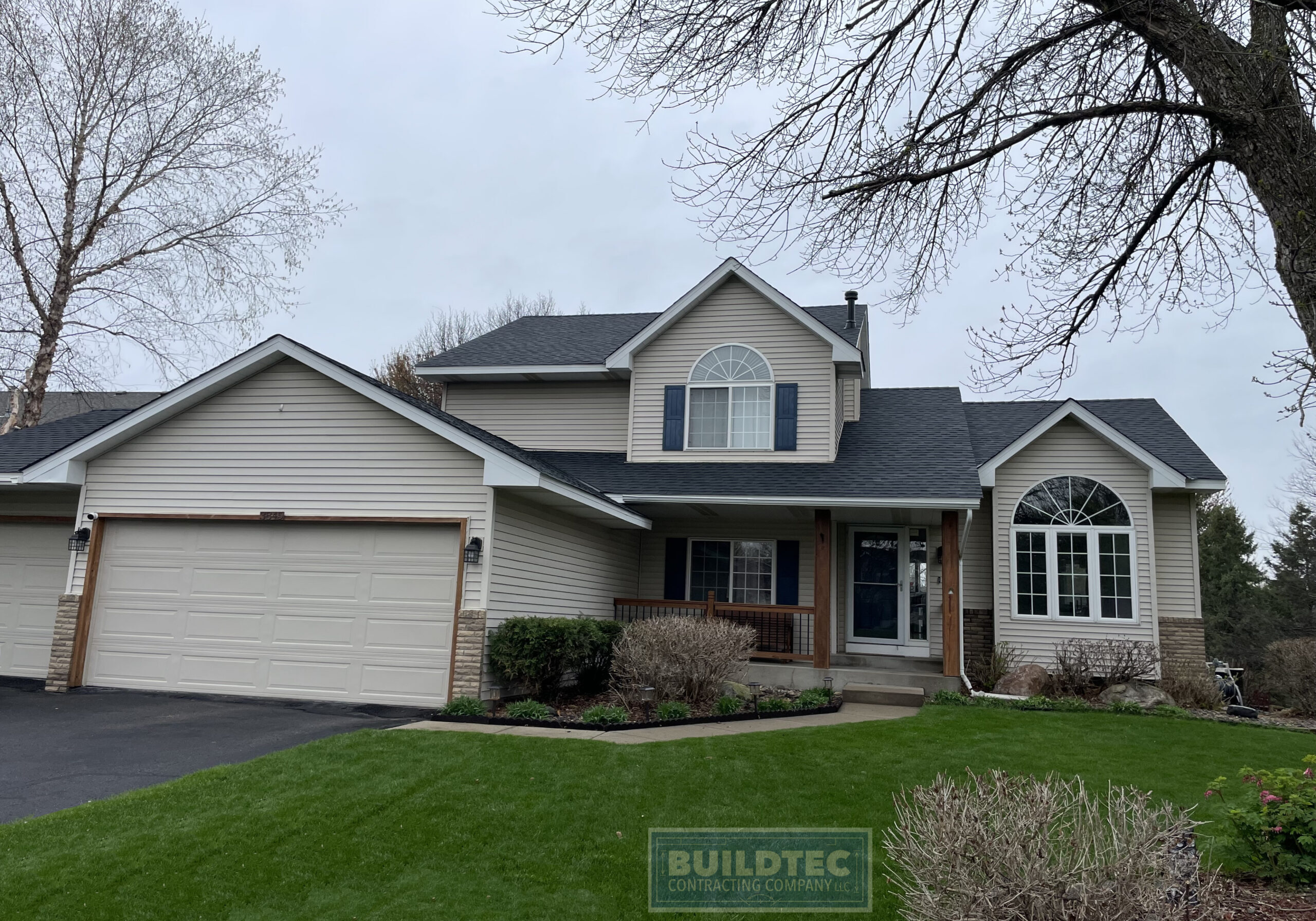 Roofing in Woodbury